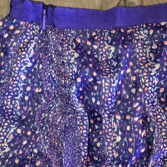 American Eagle flowy skirt - Picture 3 of 4